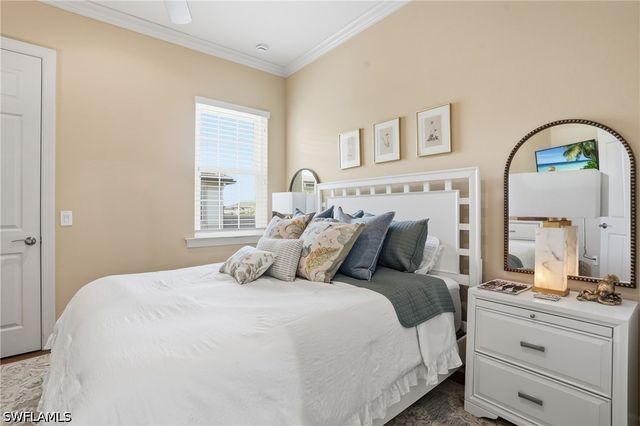 9536 Ironstone TER 202, Naples, FL 34120