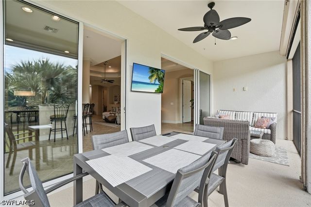 9536 Ironstone TER 202, Naples, FL 34120