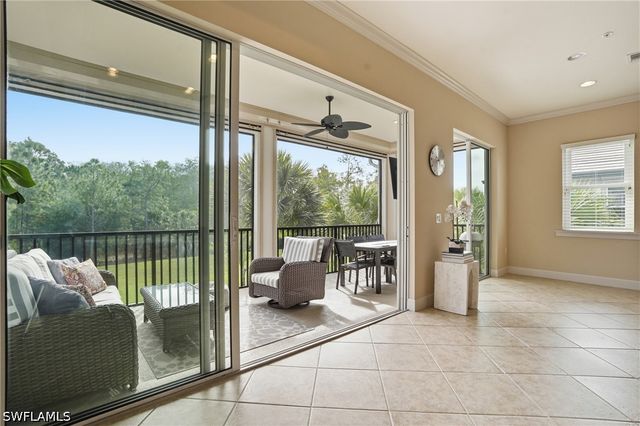 9536 Ironstone TER 202, Naples, FL 34120