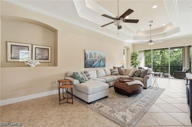 9536 Ironstone TER 202, Naples, FL 34120