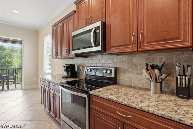 9536 Ironstone TER 202, Naples, FL 34120