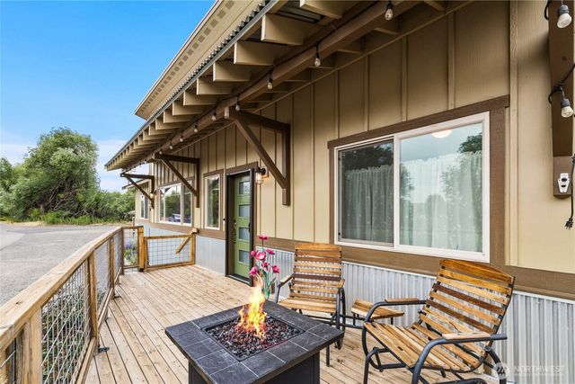308 W 1st Avenue, Kittitas, WA 98934