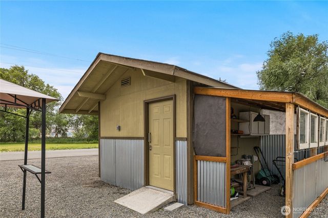 308 W 1st Avenue, Kittitas, WA 98934