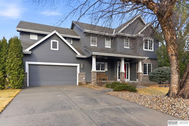 826 S 190th Avenue, Omaha, NE 68022