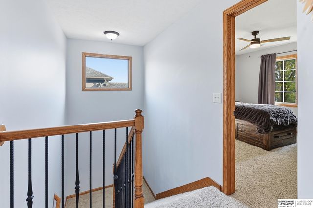 826 S 190th Avenue, Omaha, NE 68022