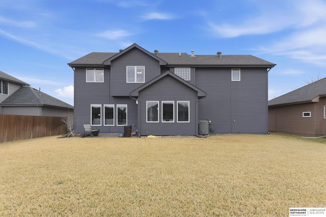 826 S 190th Avenue, Omaha, NE 68022