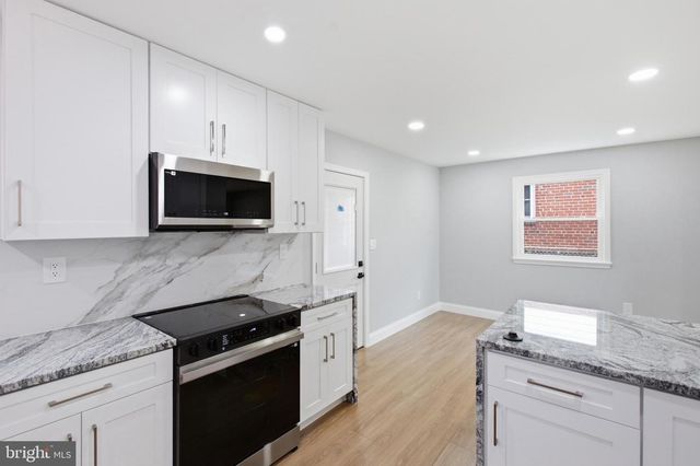 7901 POWHATAN ST, Hyattsville, MD 20784