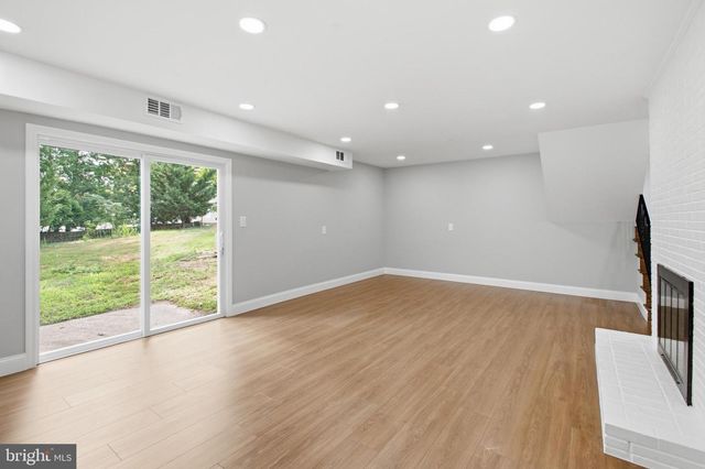 7901 POWHATAN ST, Hyattsville, MD 20784