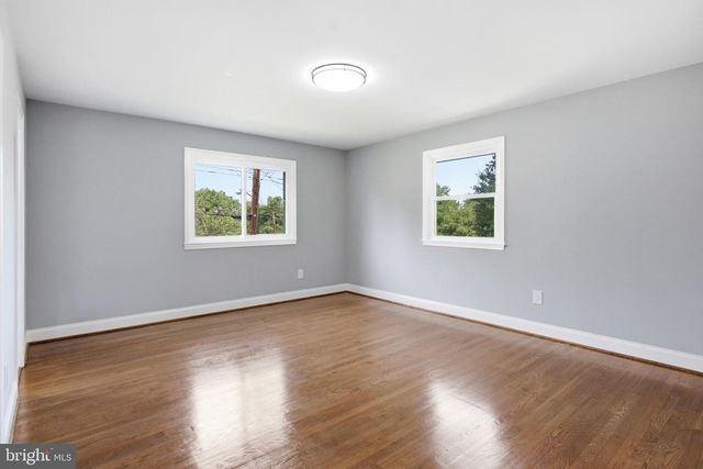 7901 POWHATAN ST, Hyattsville, MD 20784
