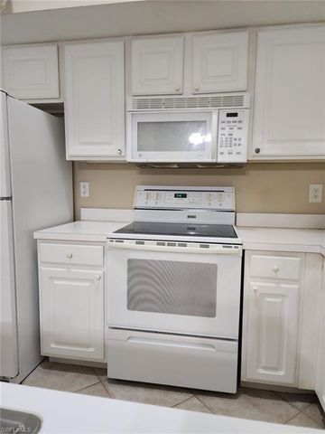 4109 Residence DR 519, Fort Myers, FL 33901