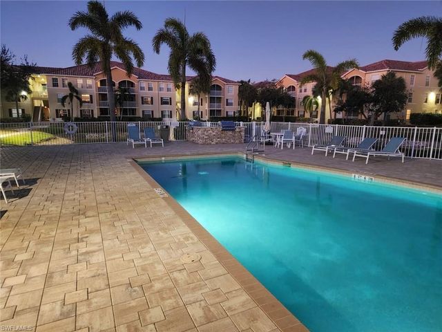 4109 Residence DR 519, Fort Myers, FL 33901