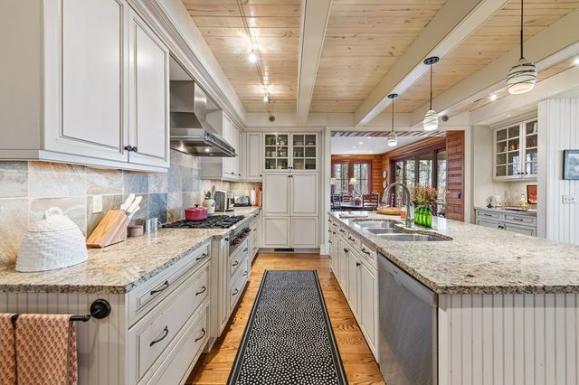 1115 Outlook Road, Murphy, NC 28906