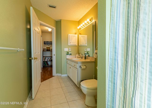 556 WHITFIELD Road, Jacksonville, FL 32221