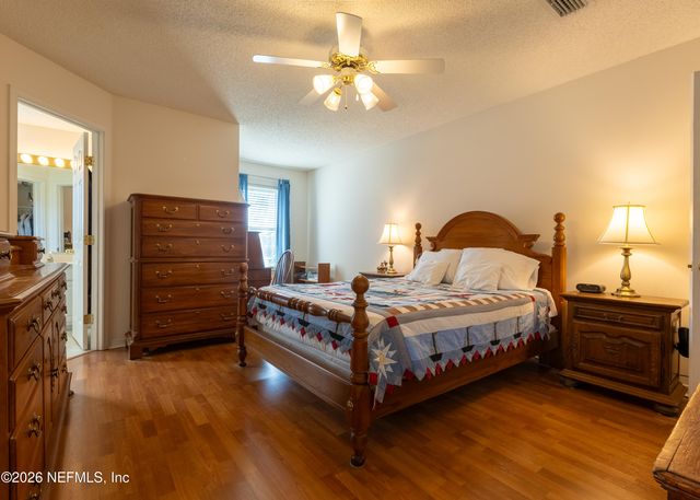 556 WHITFIELD Road, Jacksonville, FL 32221