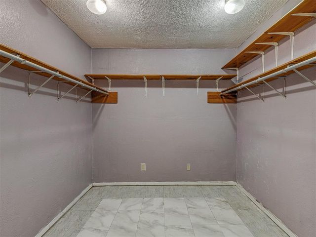 4037 Mallard Drive, Del City, OK 73115