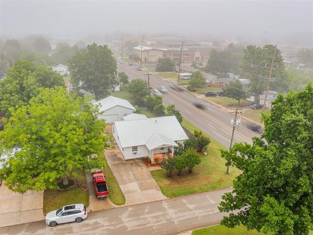 4037 Mallard Drive, Del City, OK 73115