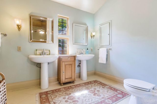 1017 N Palafox, Pensacola, FL 32501