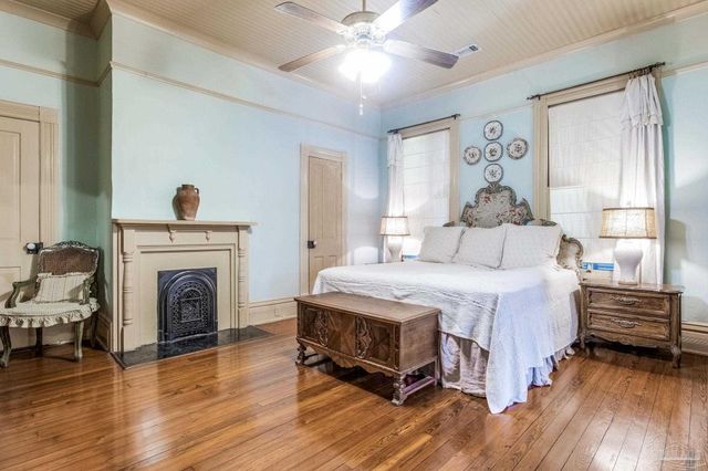 1017 N Palafox, Pensacola, FL 32501