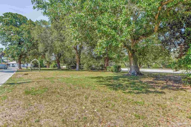 1017 N Palafox, Pensacola, FL 32501