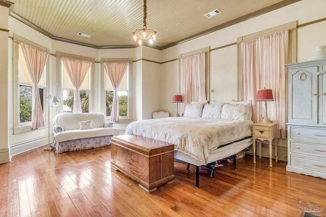 1017 N Palafox, Pensacola, FL 32501