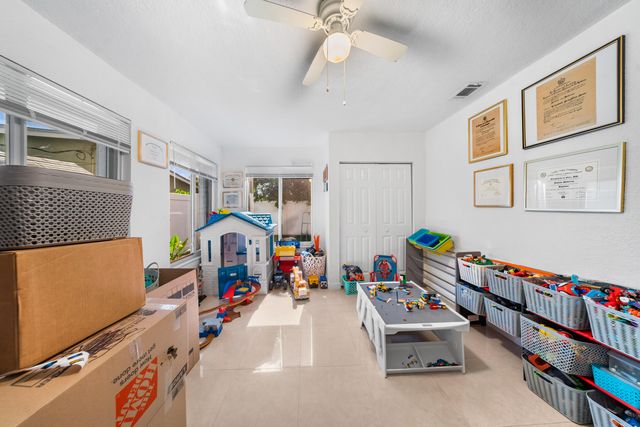 795 SE 17th Street 795, Deerfield Beach, FL 33441