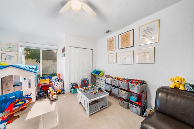 795 SE 17th Street 795, Deerfield Beach, FL 33441