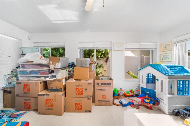 795 SE 17th Street 795, Deerfield Beach, FL 33441