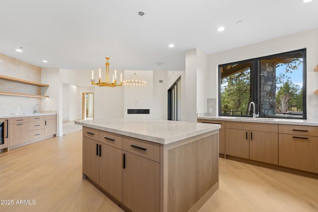 3425 S LAS COLINAS Court, Flagstaff, AZ 86005