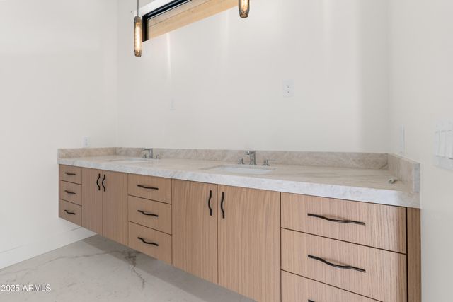 3425 S LAS COLINAS Court, Flagstaff, AZ 86005