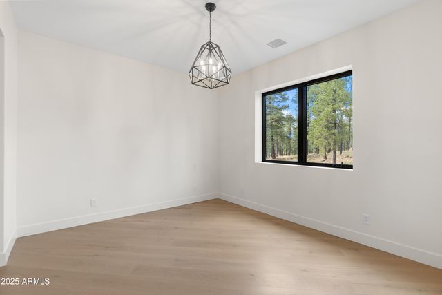 3425 S LAS COLINAS Court, Flagstaff, AZ 86005