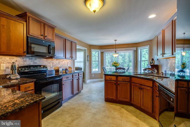 128 KILGANNON LN, Lancaster, PA 17603