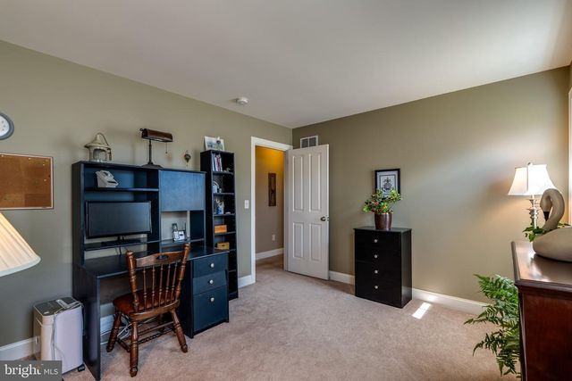 128 KILGANNON LN, Lancaster, PA 17603