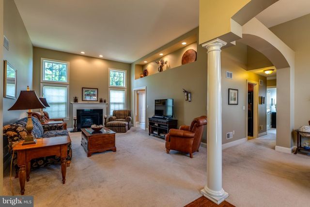 128 KILGANNON LN, Lancaster, PA 17603