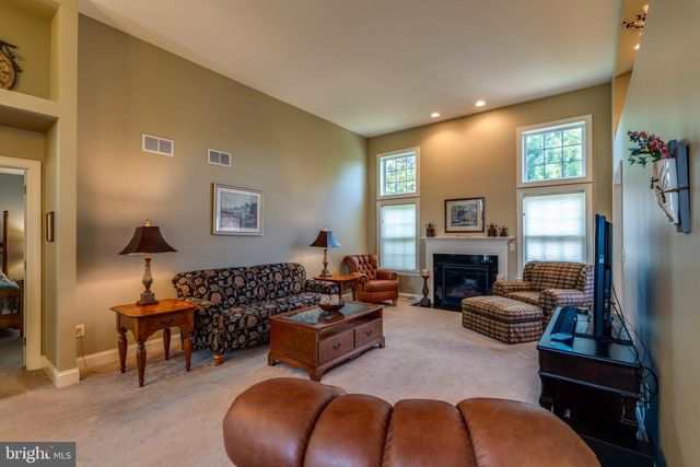 128 KILGANNON LN, Lancaster, PA 17603
