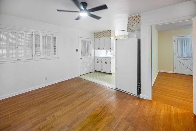 613 Grantham Road, Baytown, TX 77521