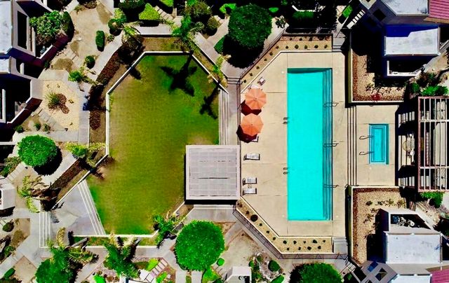 415 Village Square W, Palm Springs, CA 92262