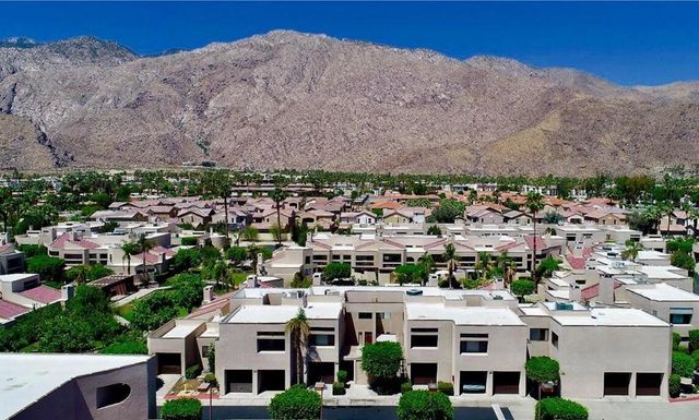 415 Village Square W, Palm Springs, CA 92262