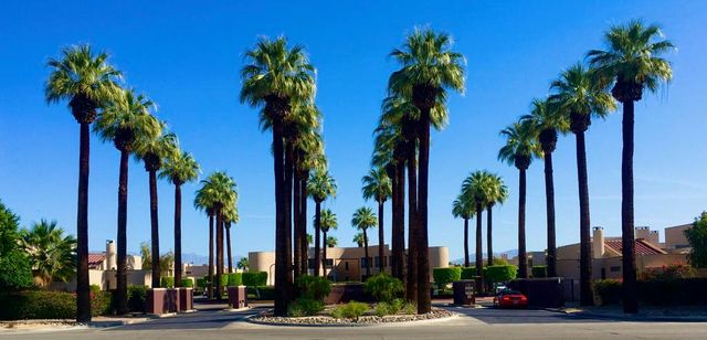 415 Village Square W, Palm Springs, CA 92262