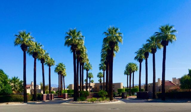 415 Village Square W, Palm Springs, CA 92262