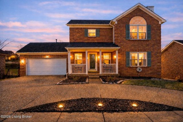 11520 Saratoga Club Rd, Louisville, KY 40299