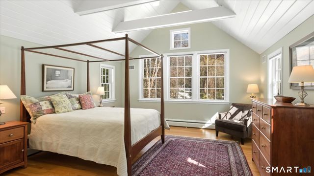 5 Shady Lane, Simsbury, CT 06092