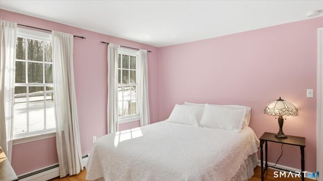 5 Shady Lane, Simsbury, CT 06092