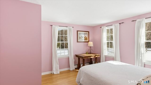 5 Shady Lane, Simsbury, CT 06092