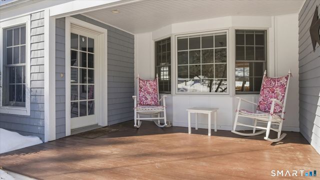 5 Shady Lane, Simsbury, CT 06092