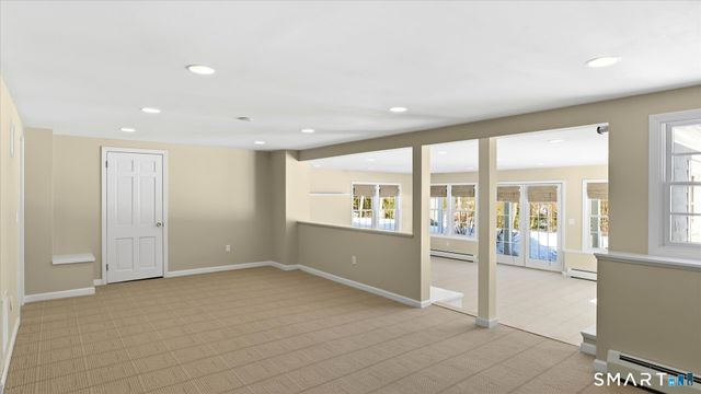 5 Shady Lane, Simsbury, CT 06092