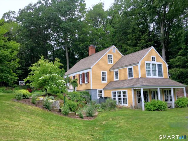 5 Shady Lane, Simsbury, CT 06092