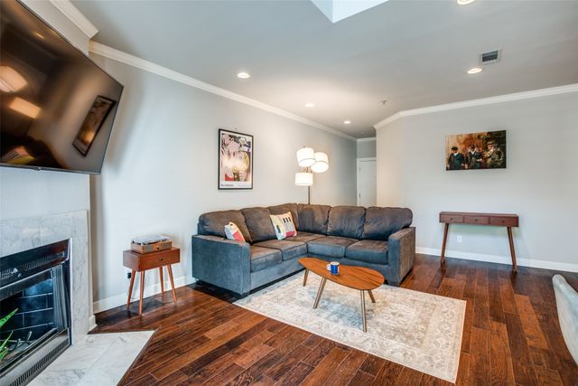 4111 Cole Avenue 40, Dallas, TX 75204