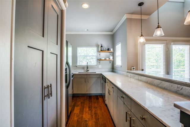 4111 Cole Avenue 40, Dallas, TX 75204