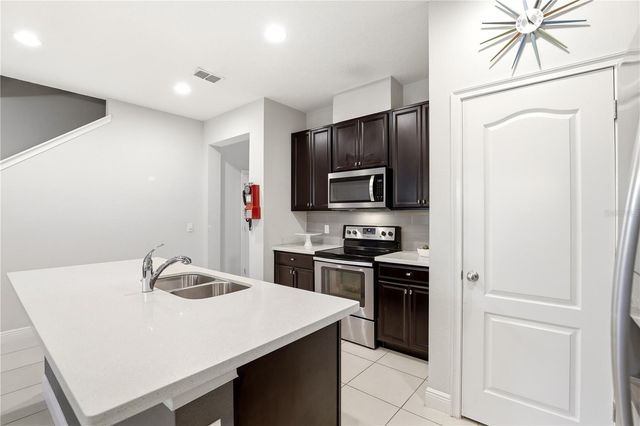 15381 HONEYBELL DRIVE, Winter Garden, FL 34787