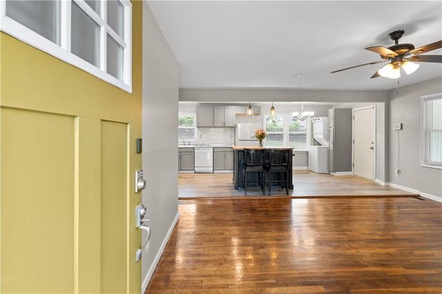 2161 Rochelle Way SW, Atlanta, GA 30349